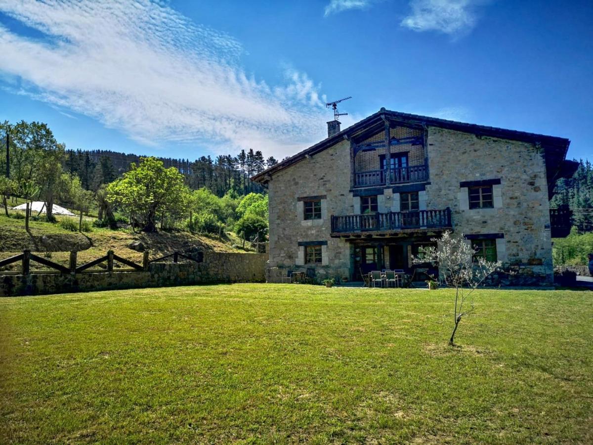 Caserio Sautu Goikoa Orozko Exterior photo
